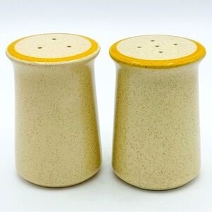 Homer Laughlin EUC Hearthside Garden Festival Vintage Salt‎ & Pepper Shakers MCM